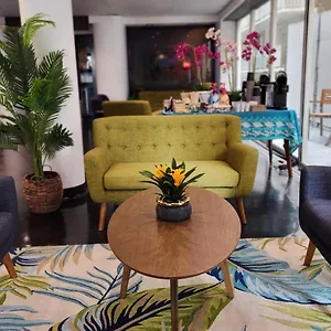 Hotel Waikiki, Honolulu